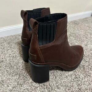 Brown Sorel boots